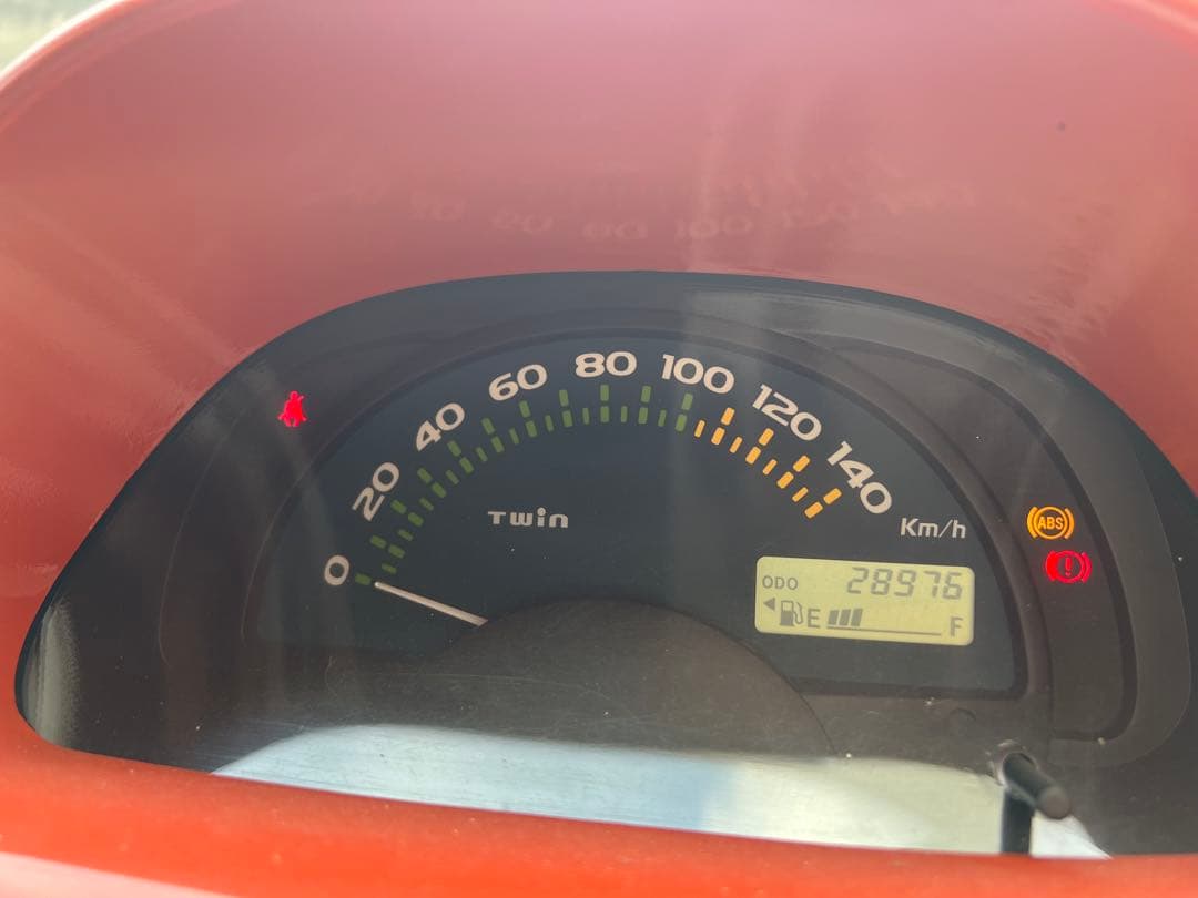 スズキ　ツイン　カスタムカー　低走行車