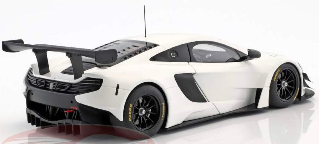 1/18 McLaren / マクラーレン 650S GT3 ホワイト