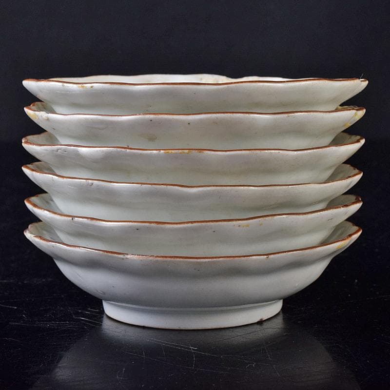 肥前伊万里焼　古伊万里　染付　丸紋　輪花皿　六客　時代箱付　C　R8170