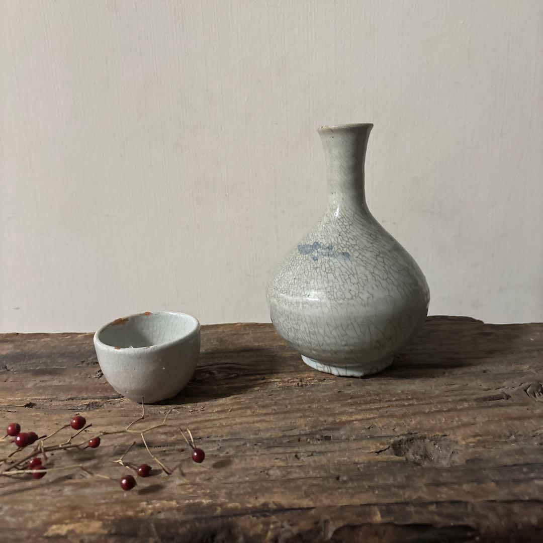 李朝白磁盃　酒器　骨董　アンティーク　古美術　ぐい呑み 　検:白洲正子 秦秀雄