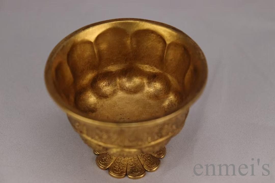 中国古美術 旧蔵 清代 鍍金銅酒杯 精銅製 純手作り 小盃 鍍金装飾 文房雅品