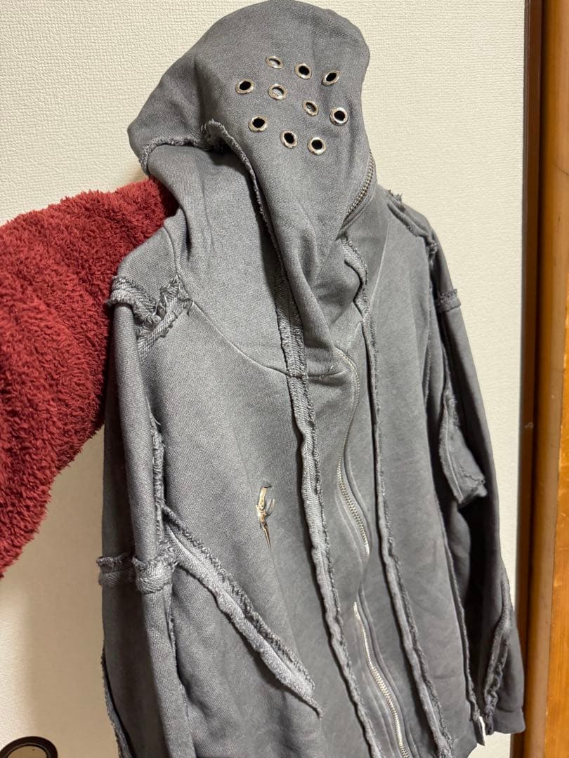 thug club グラディエーターパーカー