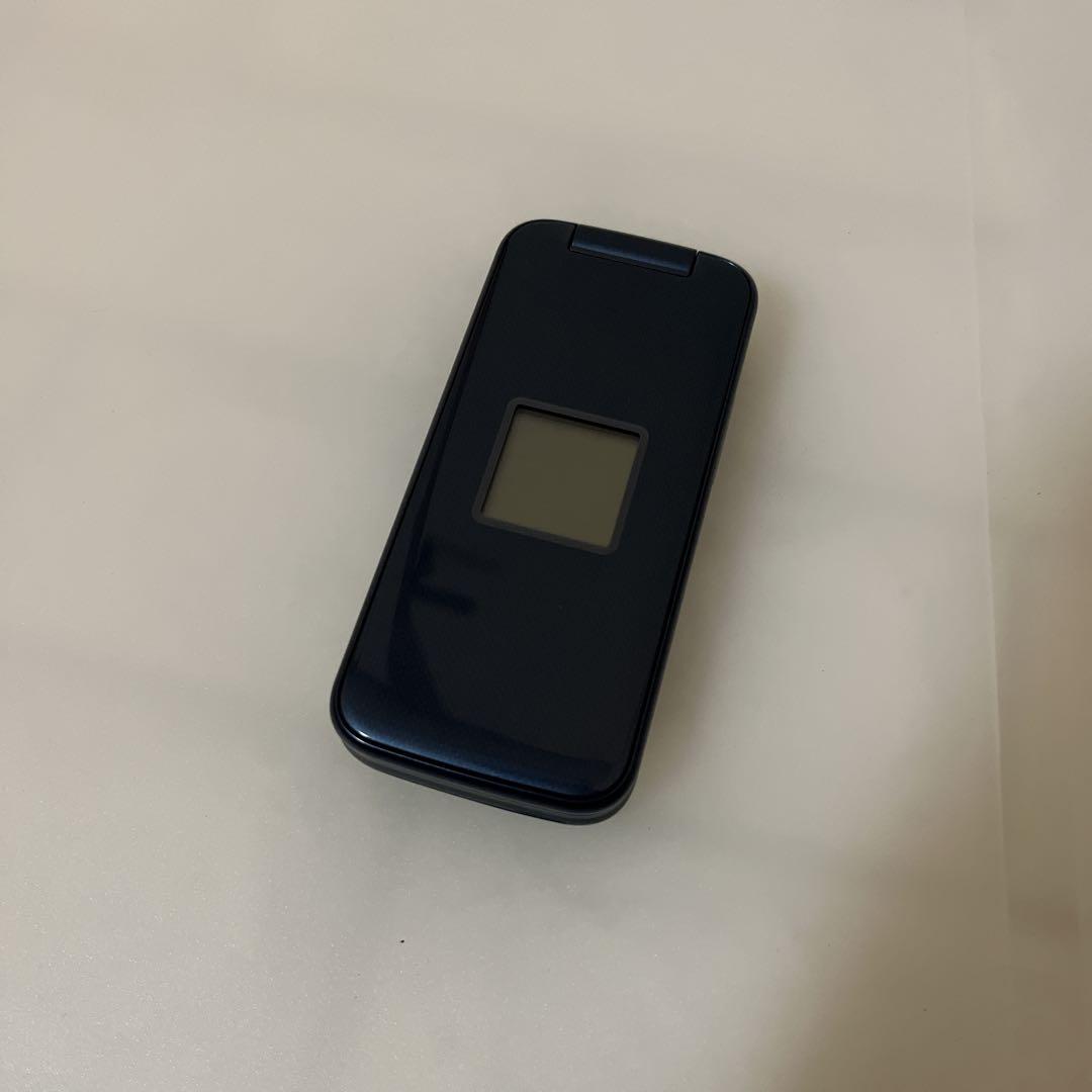 【極美品】NTTドコモ 富士通 らくらくホン F-01M ネイビー　docomo