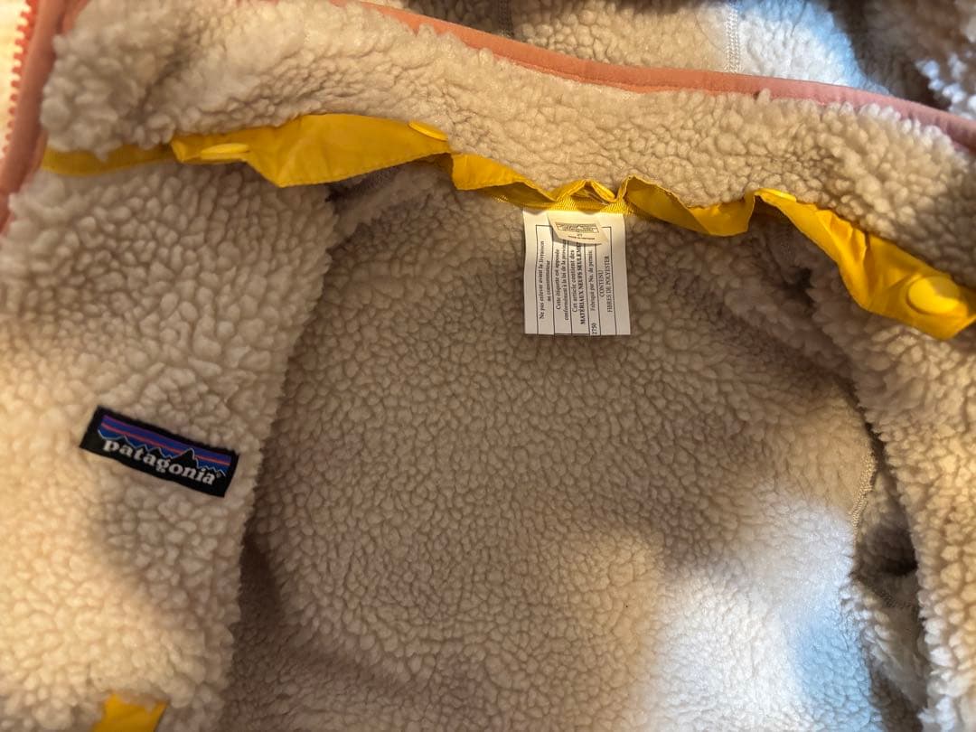 Patagonia フード付き中綿コート 2T ピンク