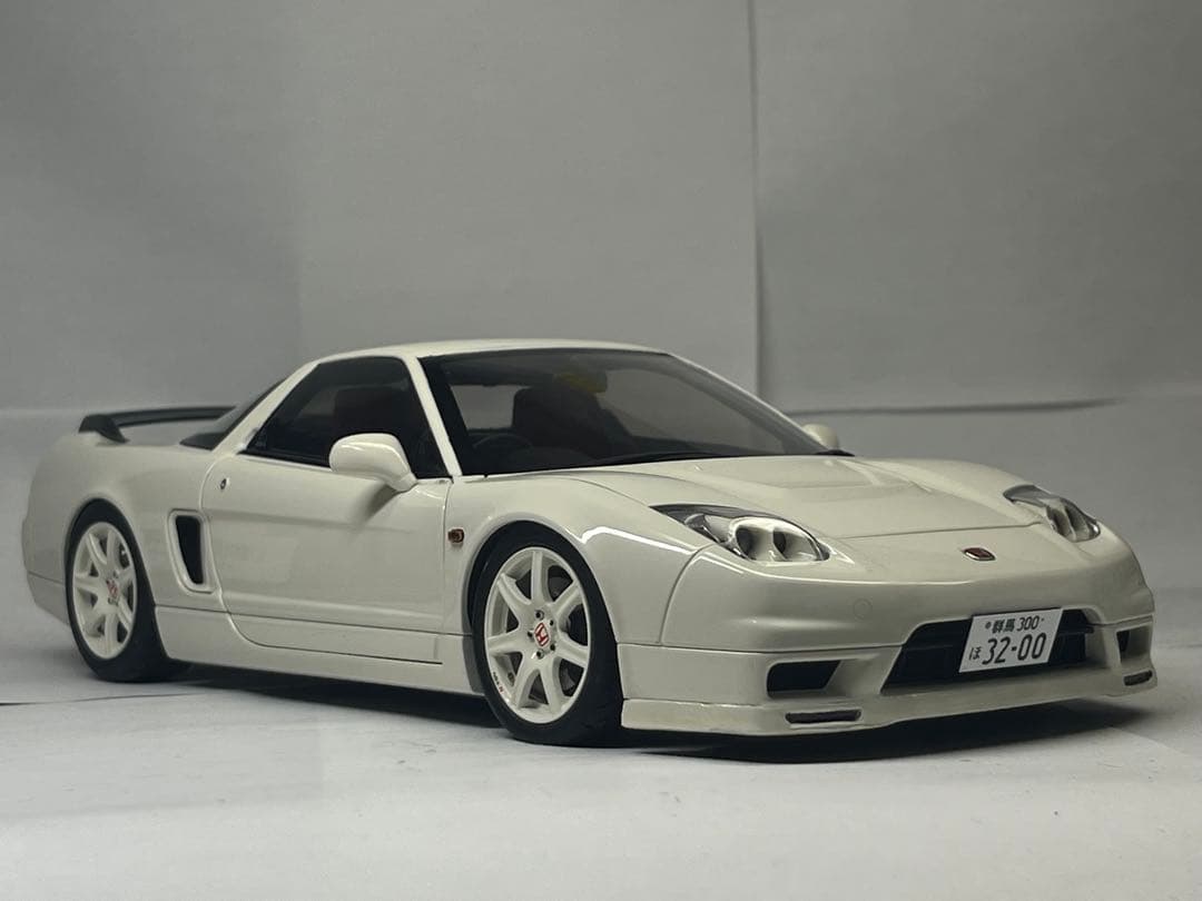 オートアート 1/18 ホンダ NSX-R 改造品 白
