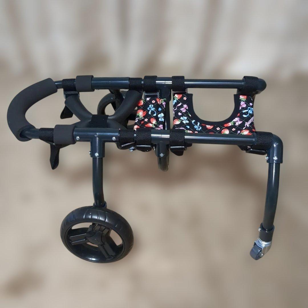 ワンちゃん4輪　リハビリ　食事補助　犬用車椅子　介護用　犬の歩行器