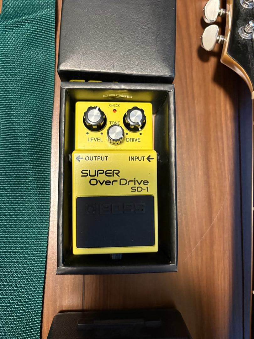 ARIAPROII PE-480 シースルーエメラルドブルー