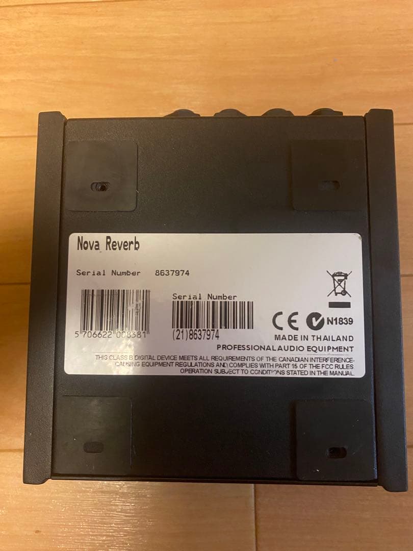 ギター t.c. electronic Nova Reverb