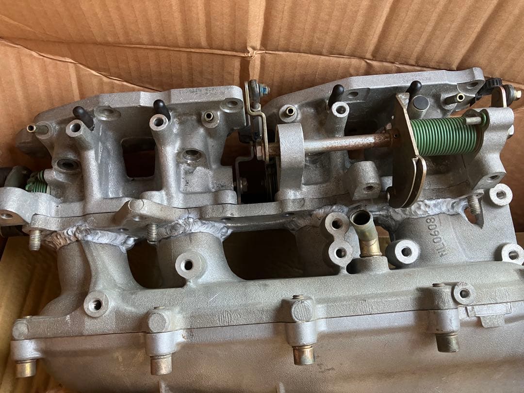 SR20 4スロ ワンオフサージタンク付