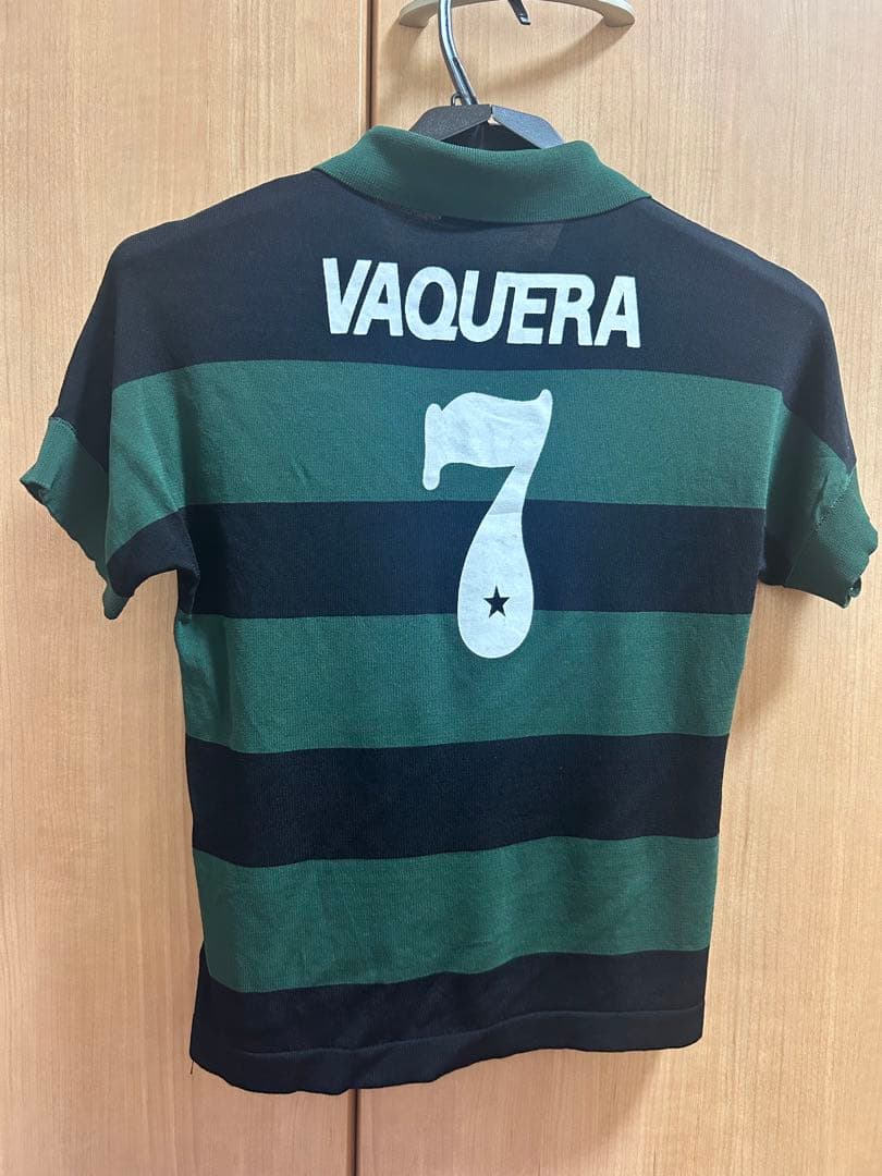 VAQUERA ロゴポロシャツ