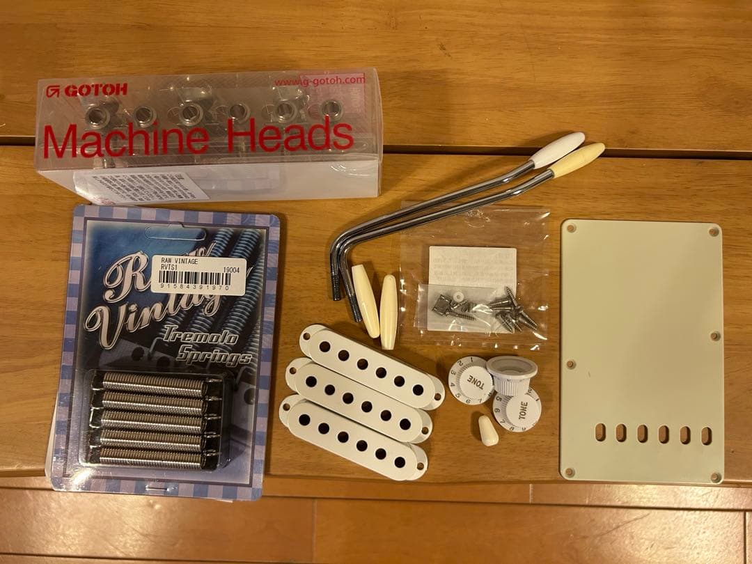 MJTボディ 1962仕様ストラトキャスター　レリックエイジド