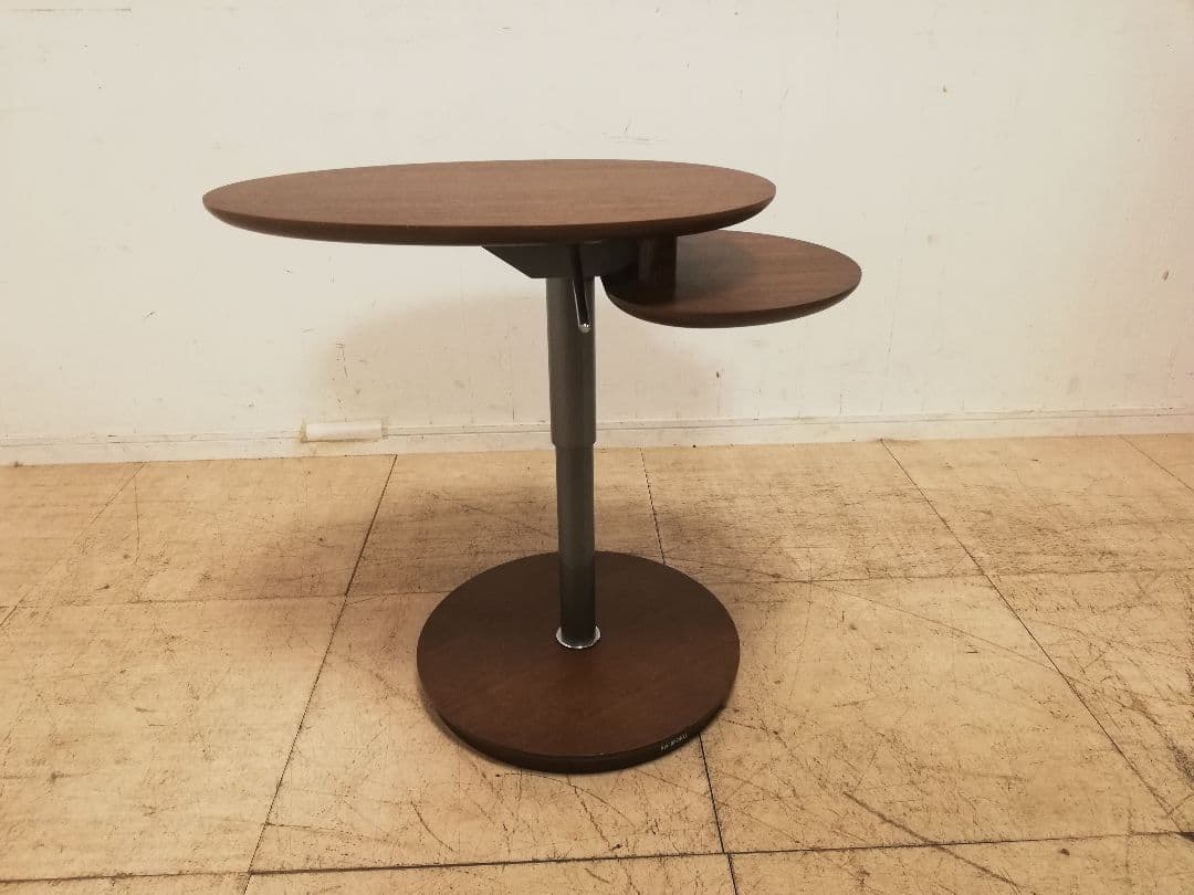 モデルルーム展示品 カリモク家具 ウォールナット 昇降式サイドテーブル