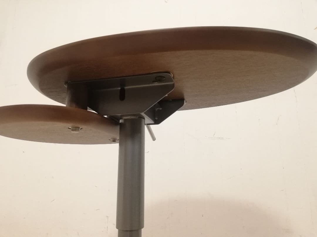 モデルルーム展示品 カリモク家具 ウォールナット 昇降式サイドテーブル