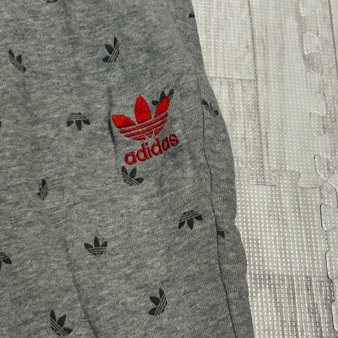 アディダス スウェット パーカー 7分丈パンツ 上下 セットアップ きゃりー着用