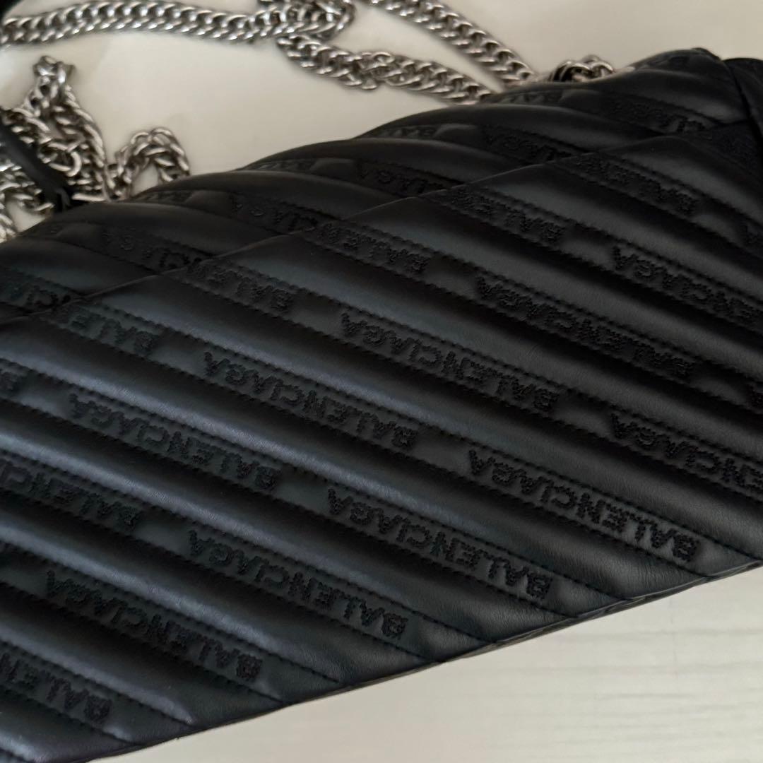 バレンシアガ バック