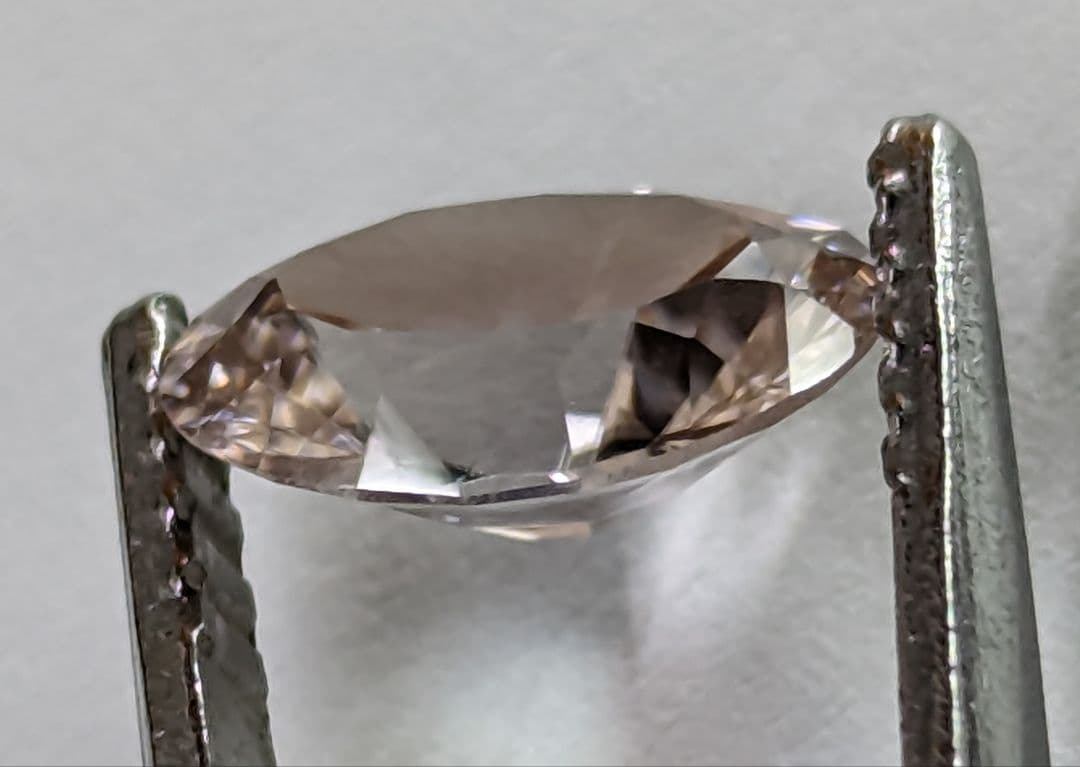 ハーツレンジ産 天然ジルコン 1.95ct ルース