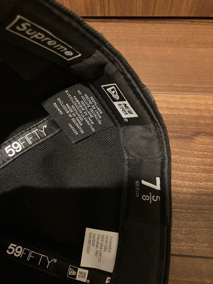 シュプリーム　20FW ニューエラ キャップ