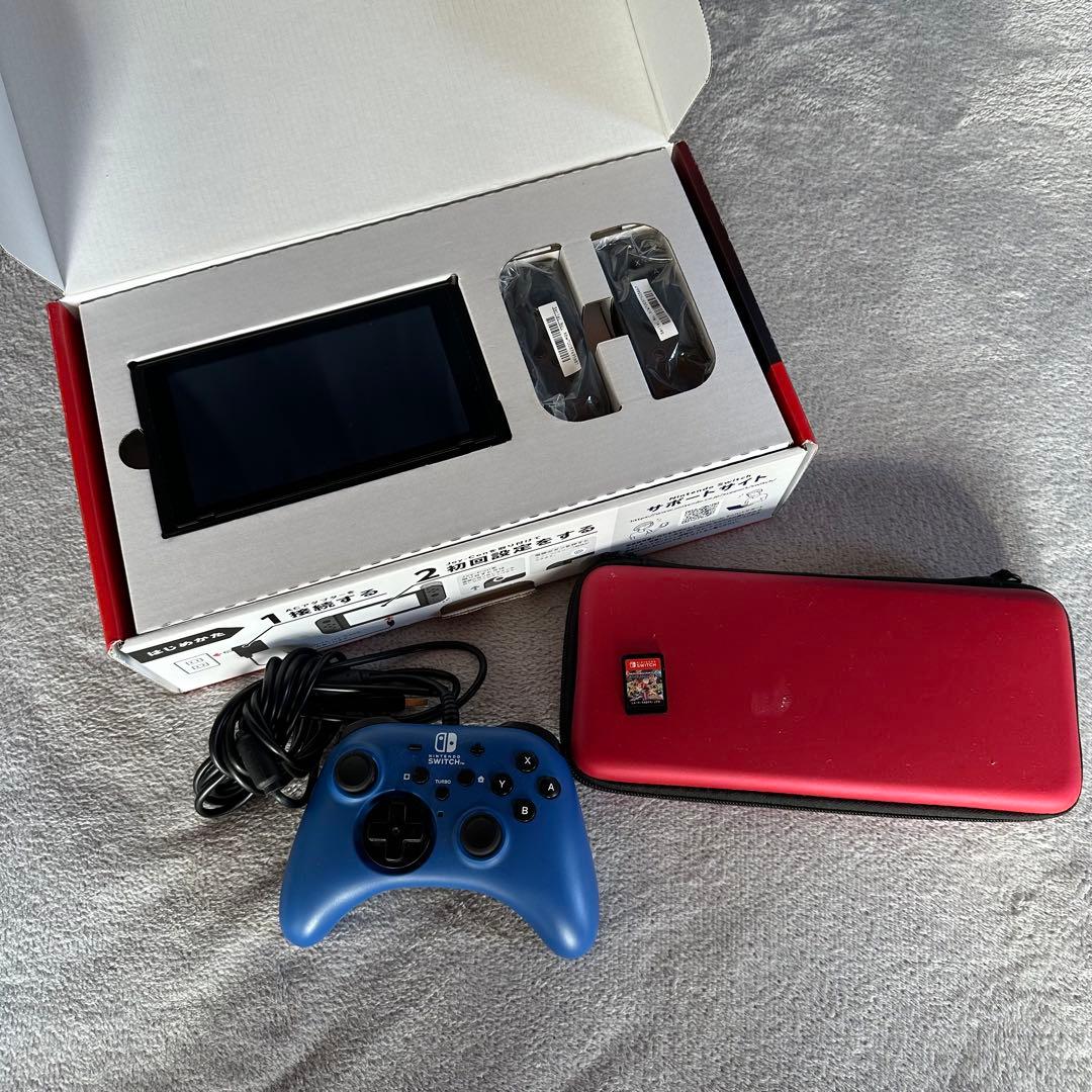 【マリカ8・コントローラー・ケース付】Nintendo Switch 黒