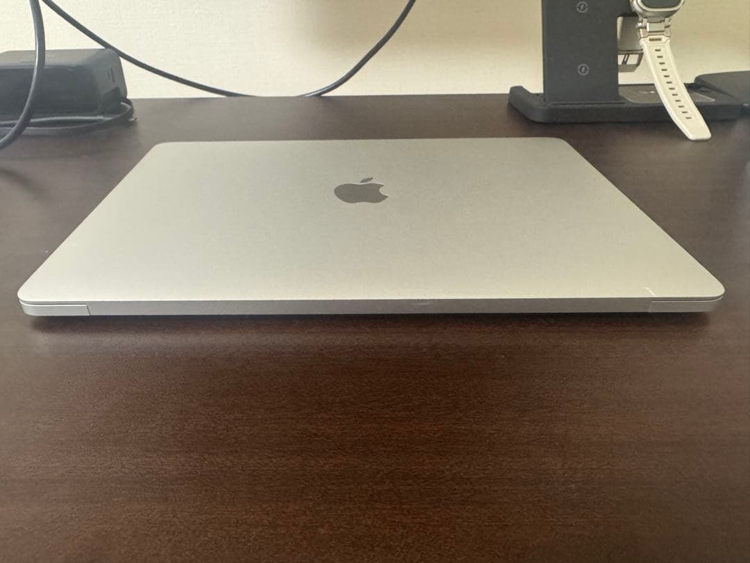 Apple MacBook Pro 2017 13インチ Touch Bar付き