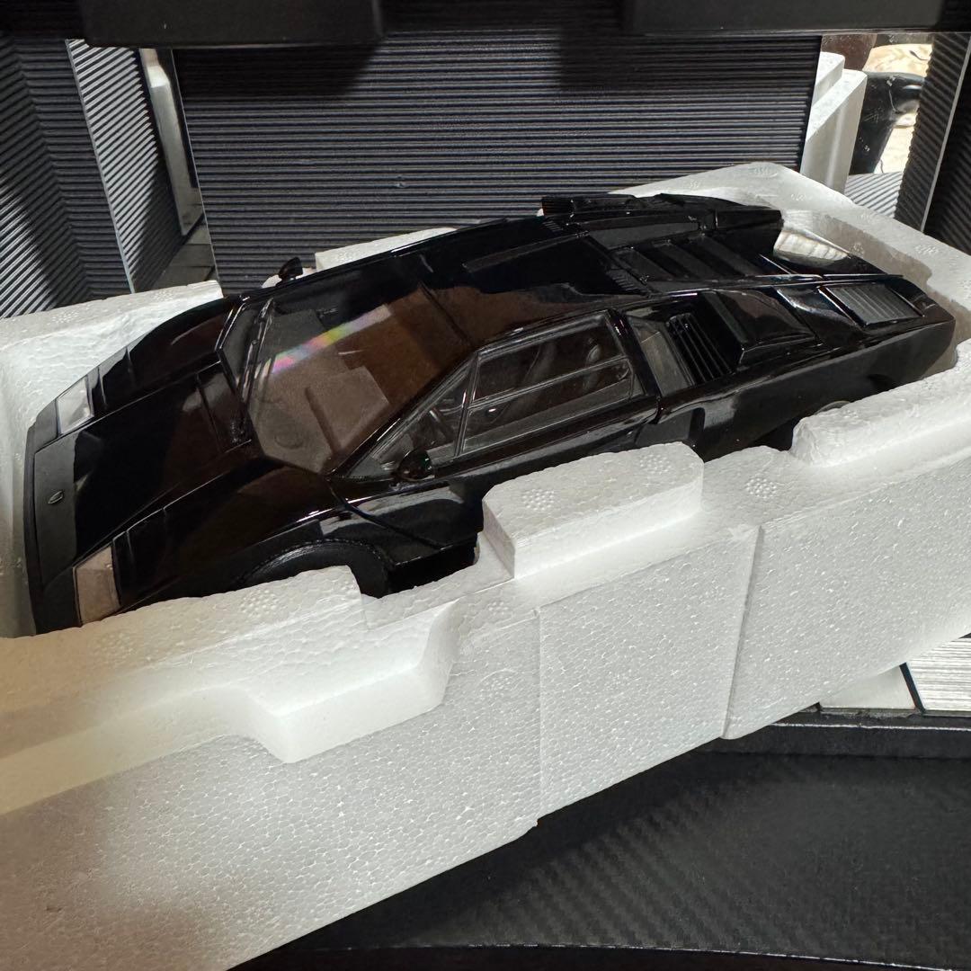 絶版未展示品 京商 1/18 ランボルギーニ カウンタックLP400 ブラック