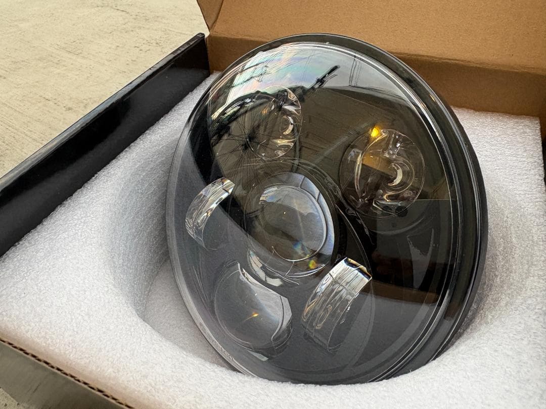 ハーレー スポーツスター LEDヘッドライト　ブラック