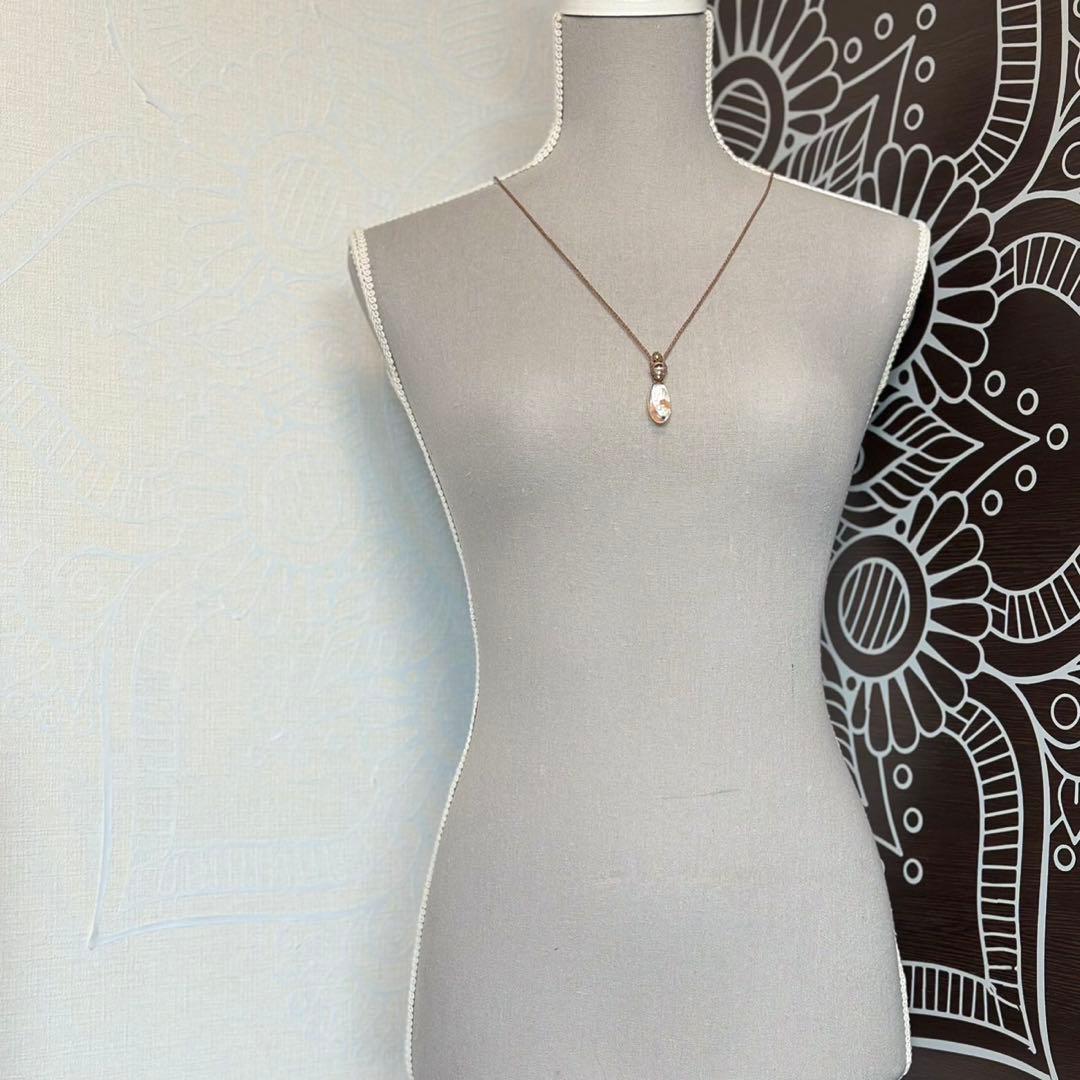 『瑞清』クォーツインクォーツとブルーエンジェルラダークォーツのマクラメネックレス