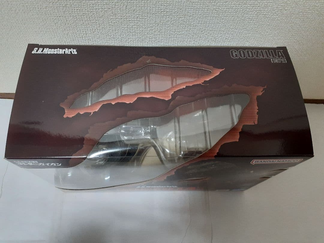 S.H.MonsterArts【ゴジラ1972】酒井ゆうじ