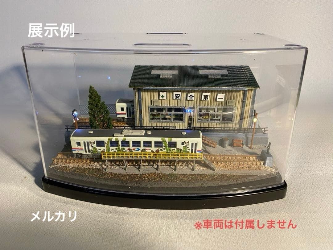 Nゲージ　鉄道　ジオラマ　模型　地方鉄道の機関区　LED照明付き