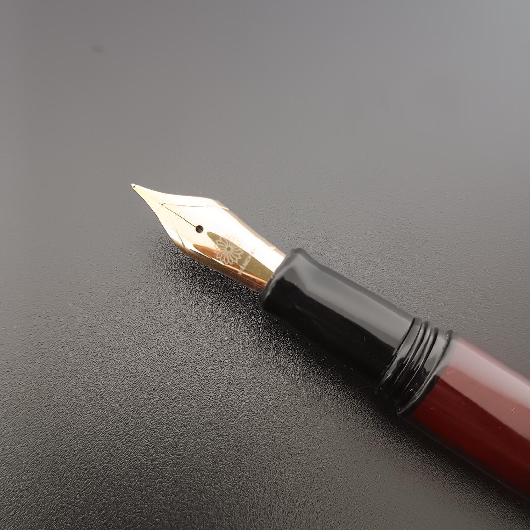 【WANCHER】世界樹-漆- 万年筆 会津塗 白檀 ペン先F