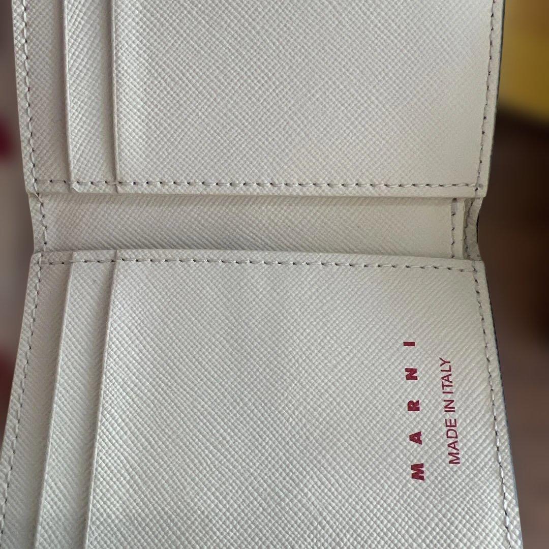 新品未使用 MARNI アイボリー 三つ折り財布