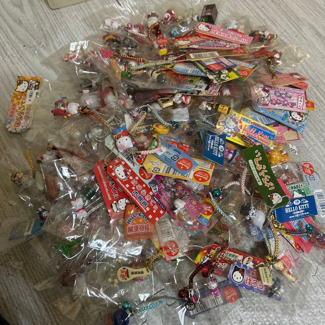 キティ　ストラップ　根付け　まとめ売り　サンリオ