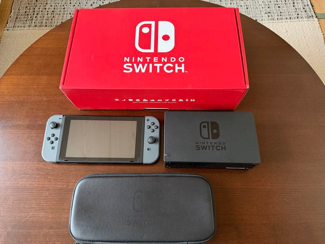 【美品】Nintendo Switch グレー 本体