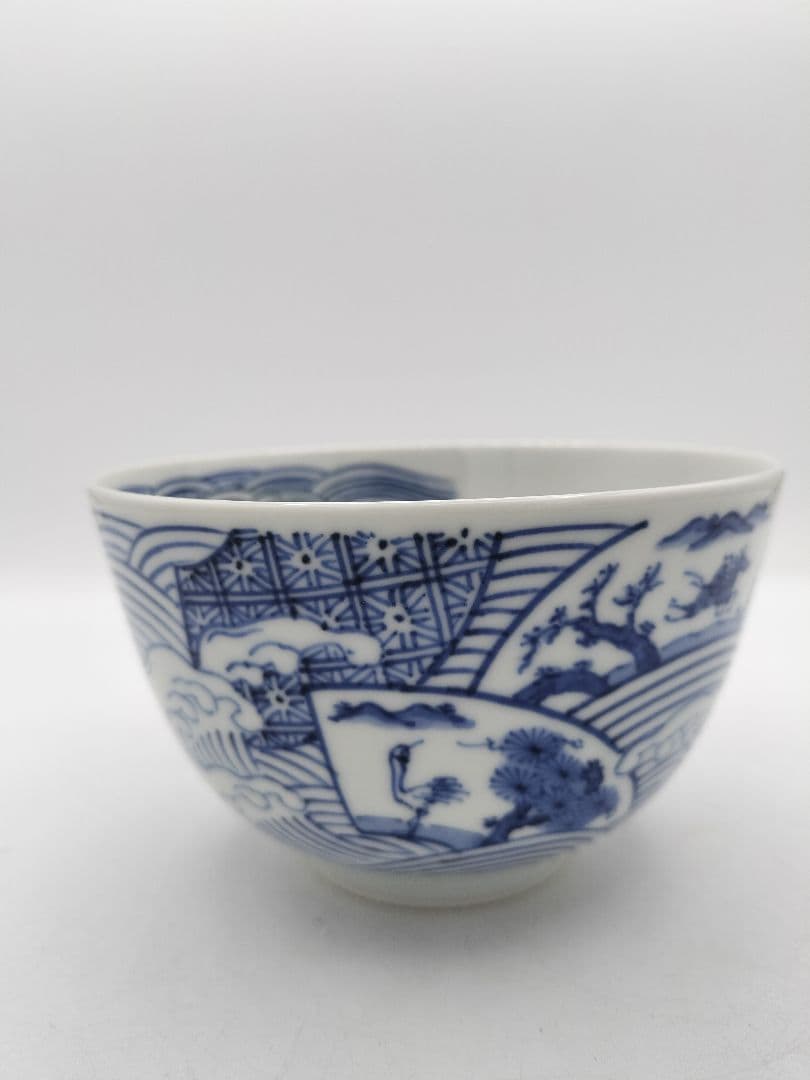c533 【新品・未使用】茶碗 染付浪に扇絵 五代 三浦竹泉 木箱 茶道具