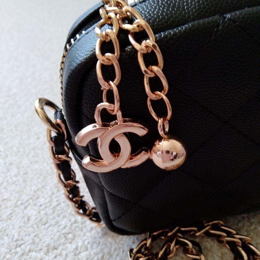 CHANEL ショルダーバッグ ノベルティグッズ 1/3までの出品です!!