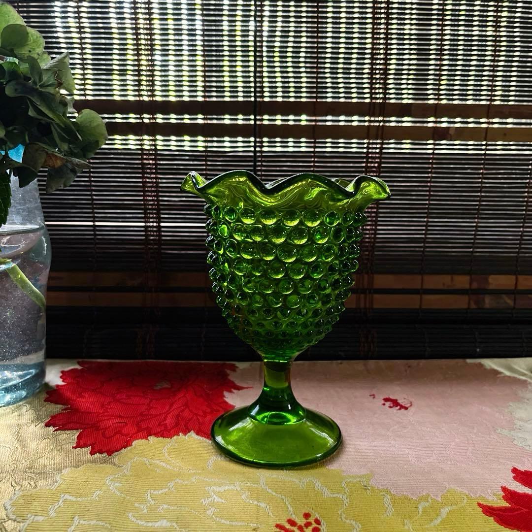骨董　時代ガラス　希少　霰プレス　フリル　フォレストグリーン　濃緑色　氷コップ
