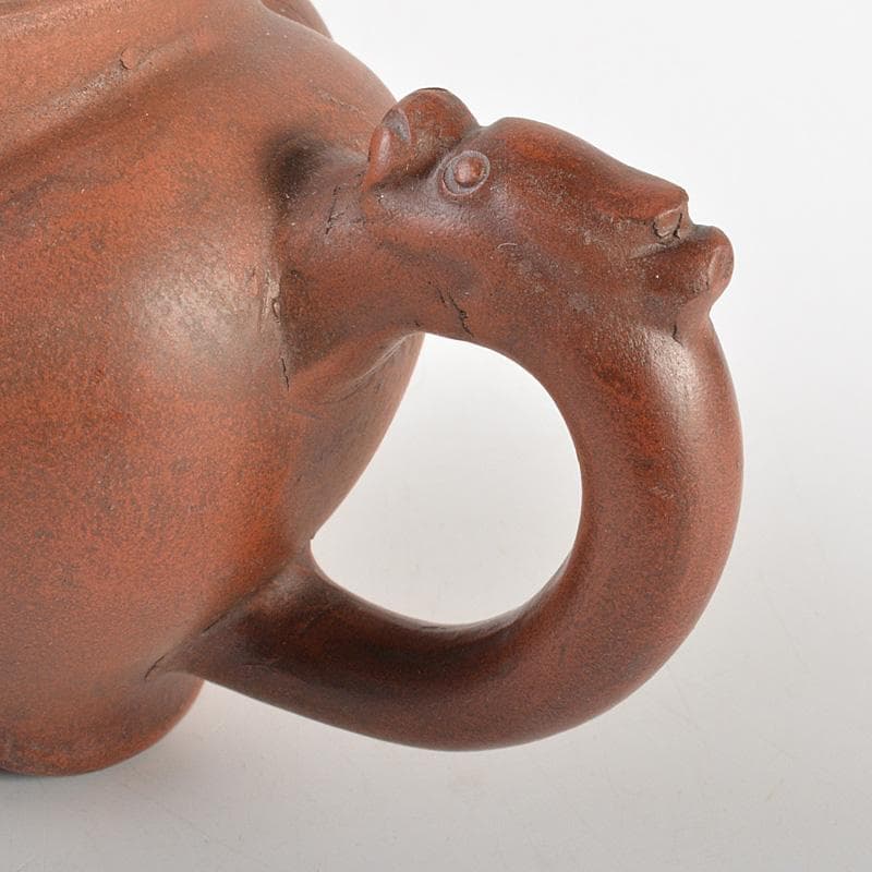 中国　 時大彬製　紫砂　朱泥　神獣持手　急須　茶壷　N　6696