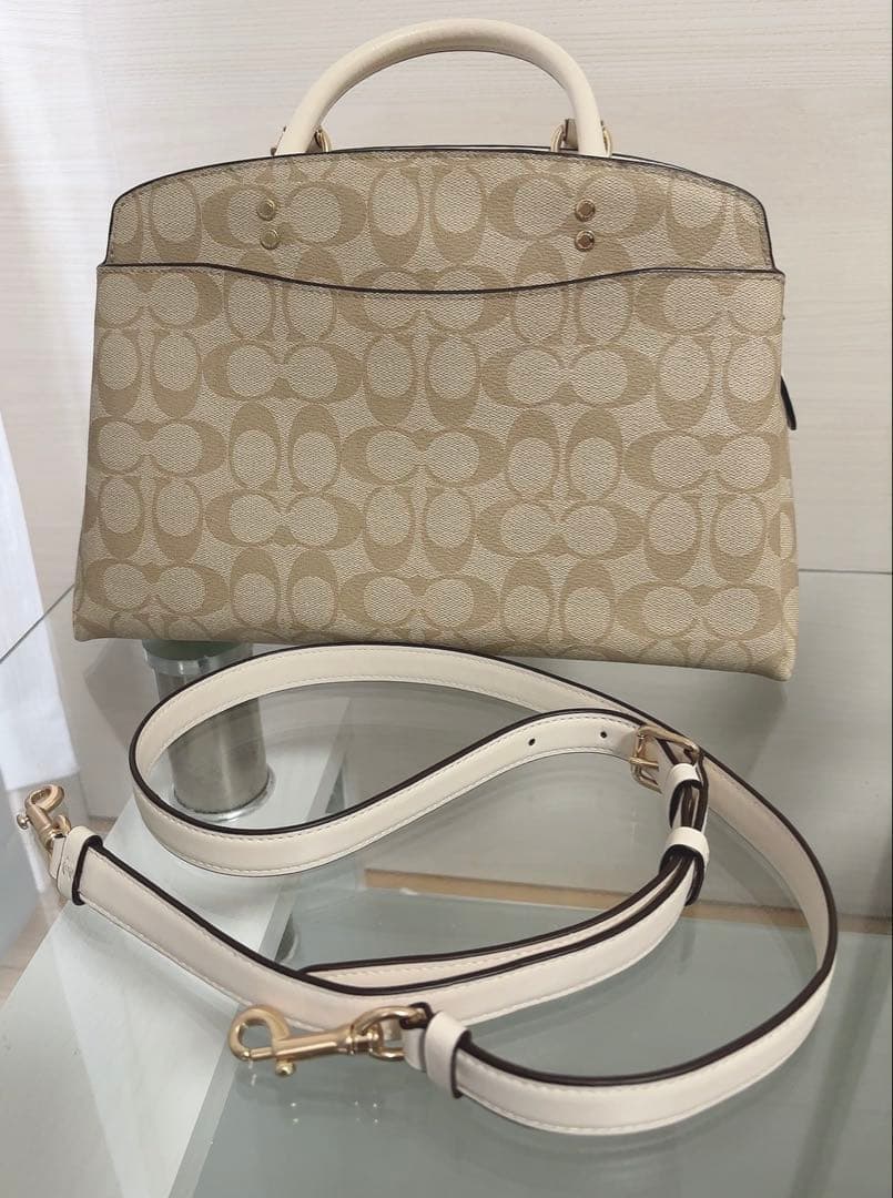 COACHシグネチャーハンドバッグ