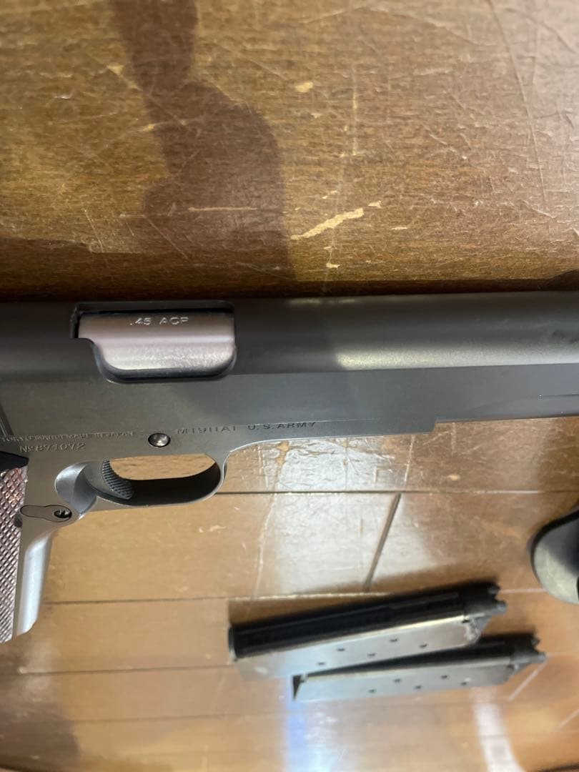 東京マルイ コルトガバメント 木製グリップカスタム マガジン2本付