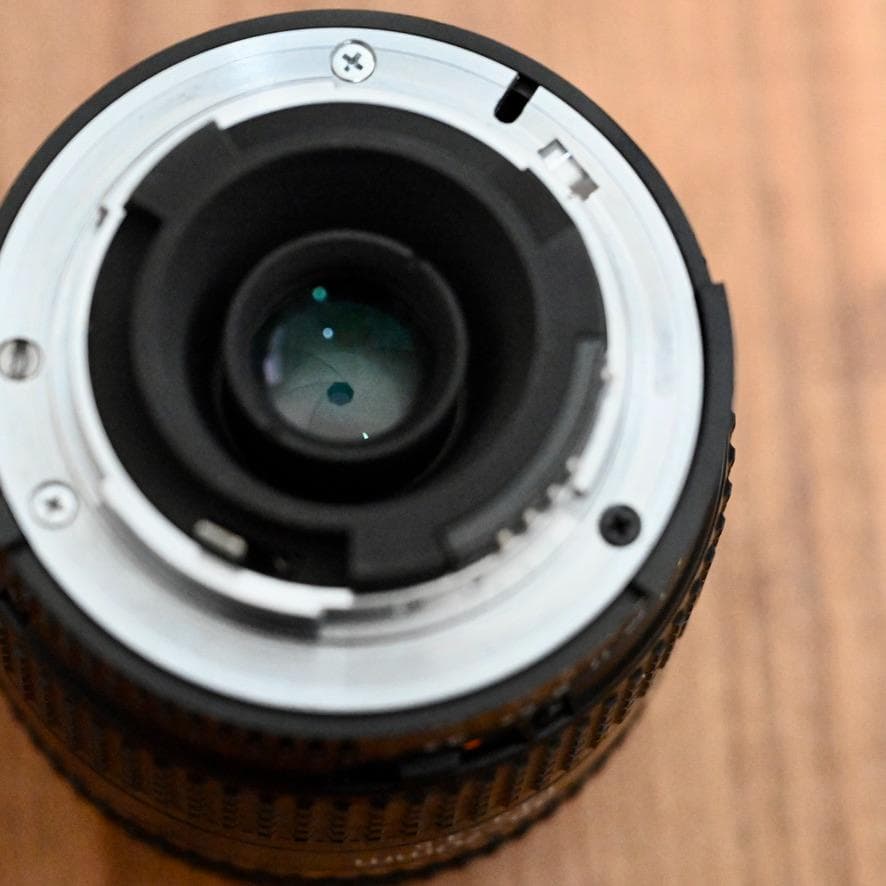 【美品！】Nikon F80D＋標準レンズ+付属品