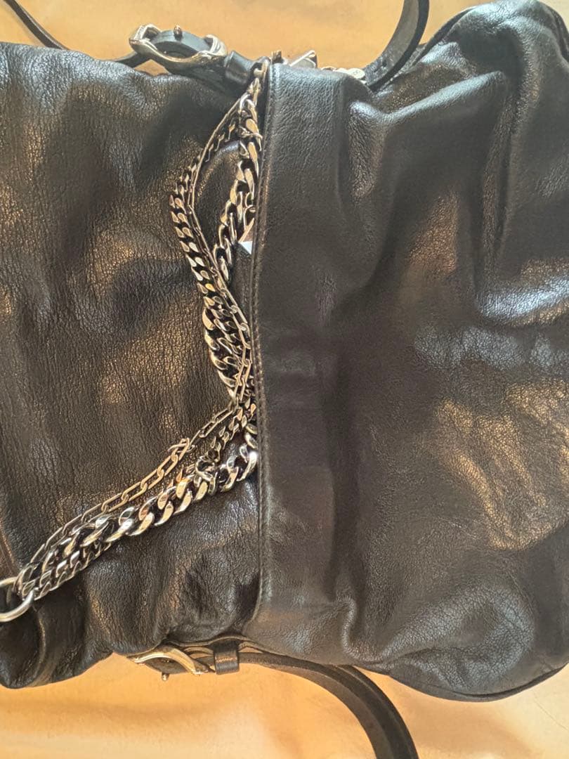 JIMMY CHOO ブラックショルダーバッグ