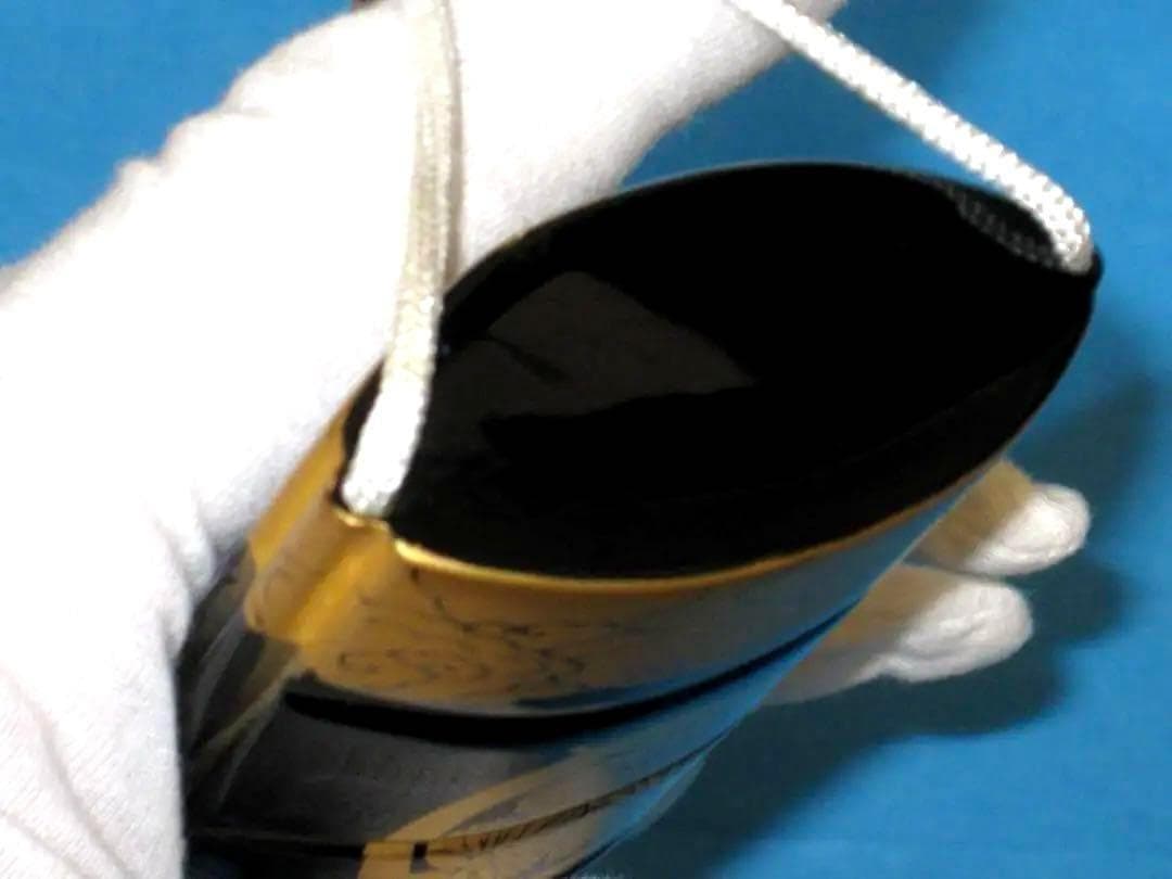 水戸黄門　印籠　三つ葉葵　里見浩太朗　武田鉄矢