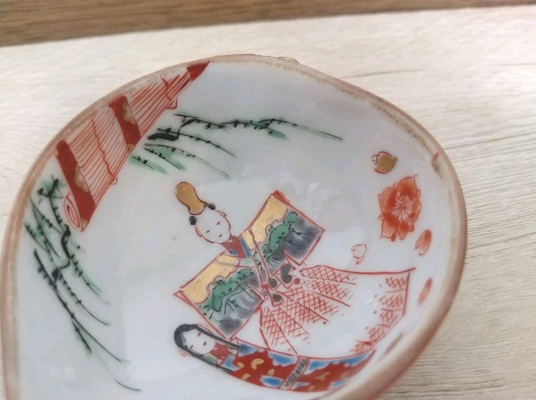 九谷　春画　桃型　盃　立雛