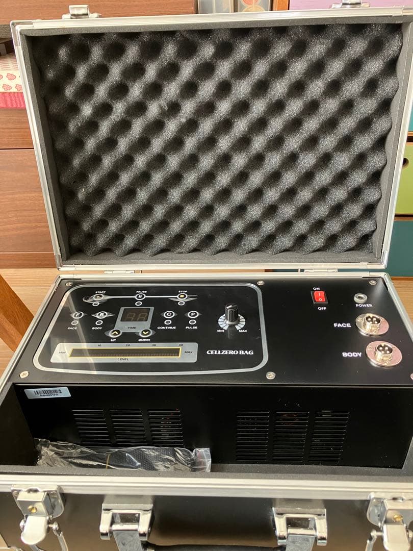 CELLZERO BAG じぶんdeエステ　未開封詰め替え用クリーム付き