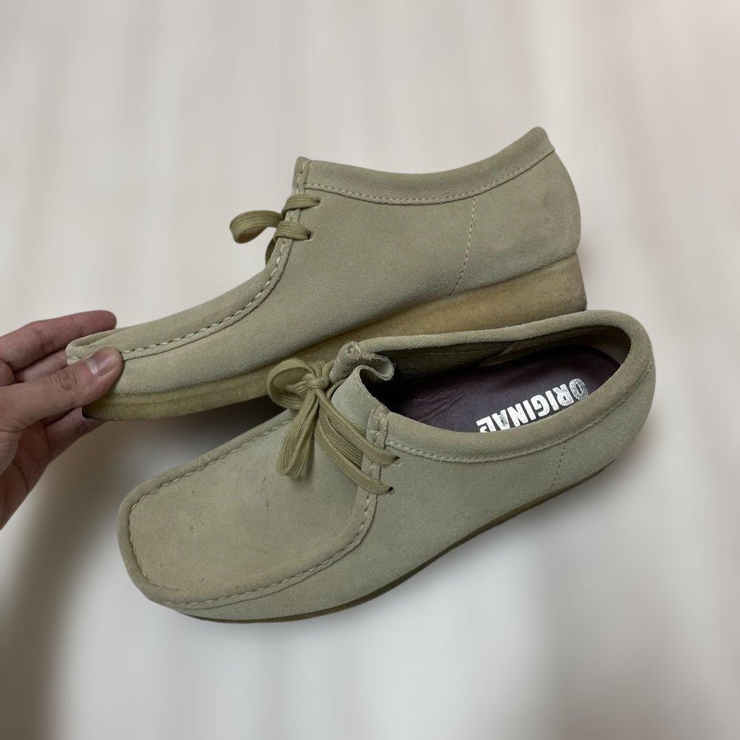 Clarks ワラビー　スエード