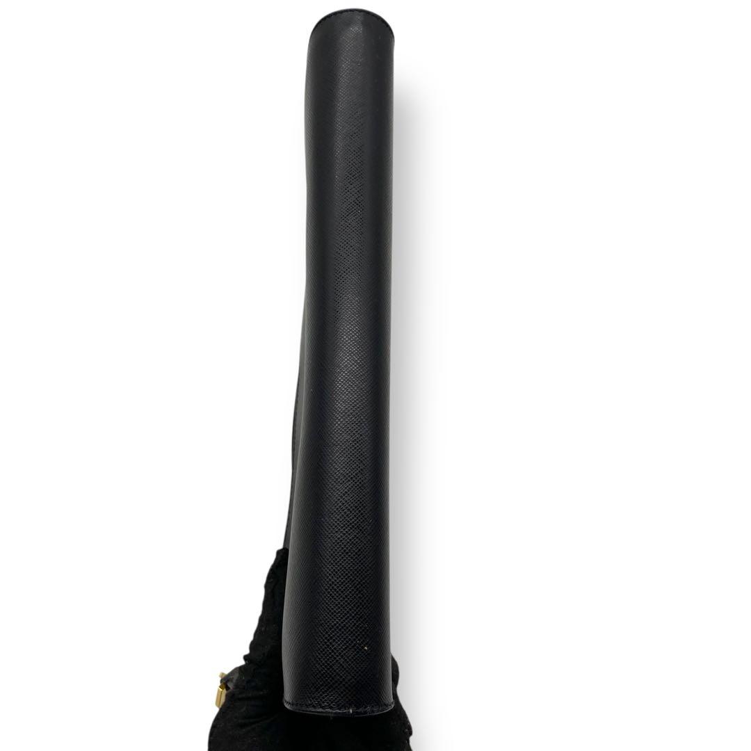 Salvatore Ferragamo レザー バッグ アクセサリーポーチ