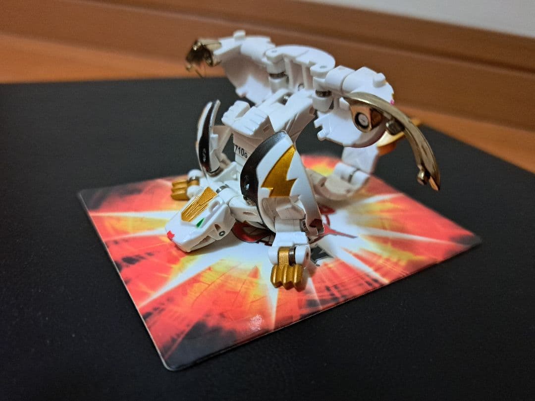 (激レア)爆丸 爆テク 神3 磁ドラガオン 轟フドウ 士ガリュウ