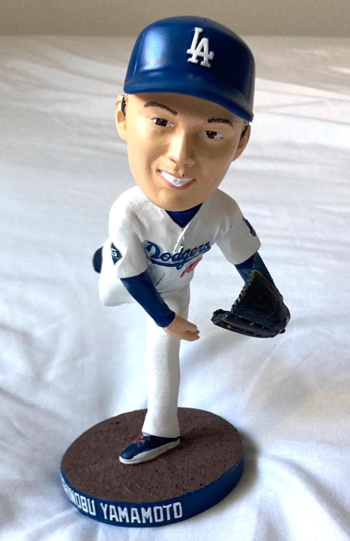 【球場限定】山本由伸 バブルヘッド 2024年6月13日 ボブルヘッド<本物>