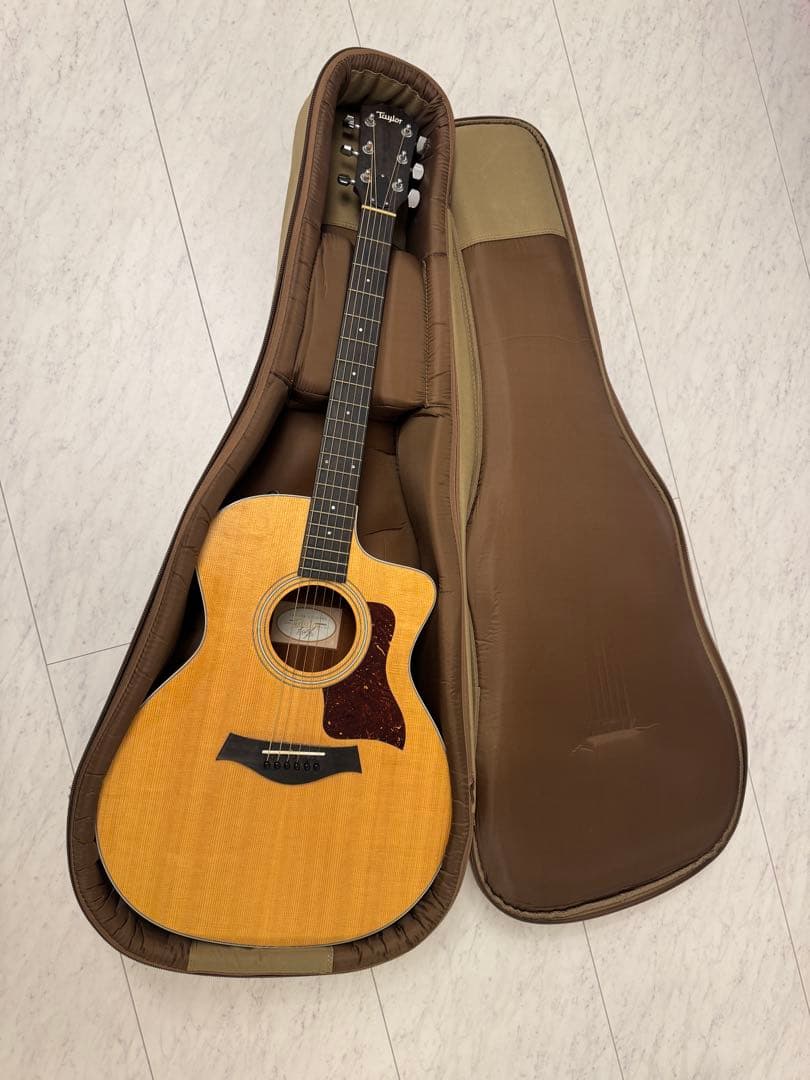 Taylor（テイラー）214ce KOAエレアコ アコースティックギター