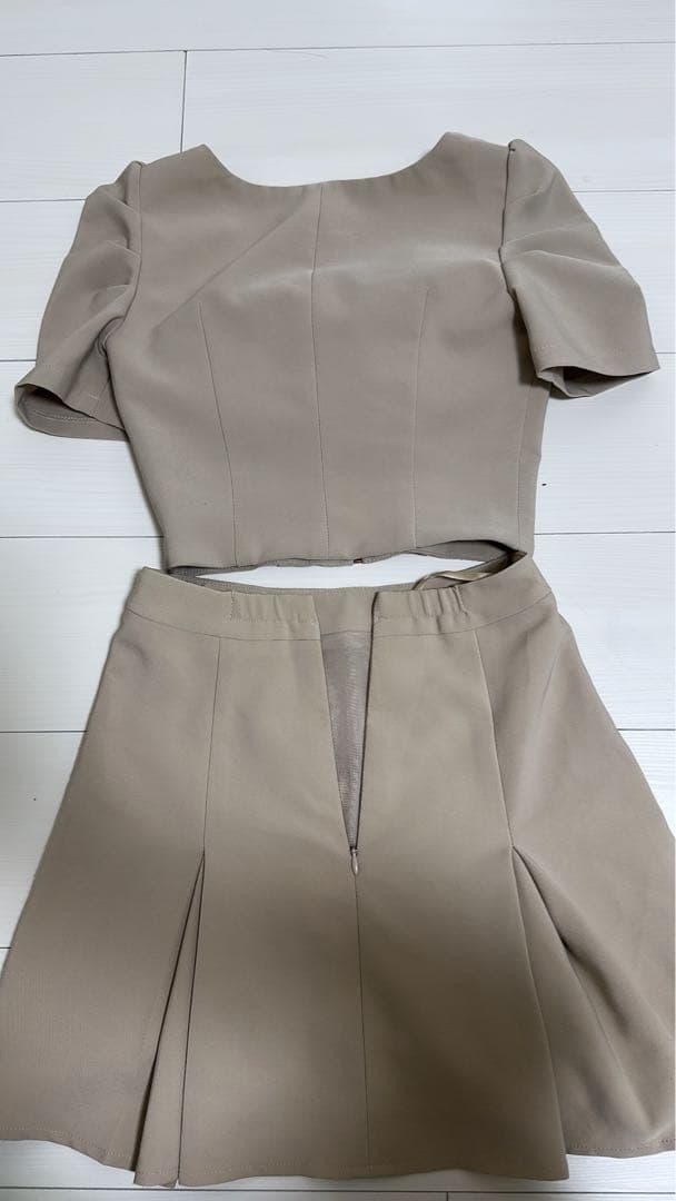 ANDY フロントジップ ベージュミニドレス XSサイズ