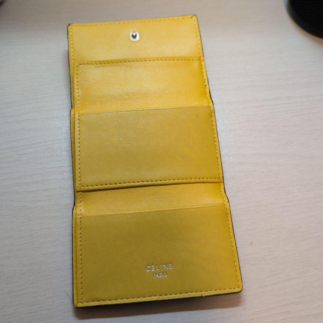 CELINE三つ折り財布
